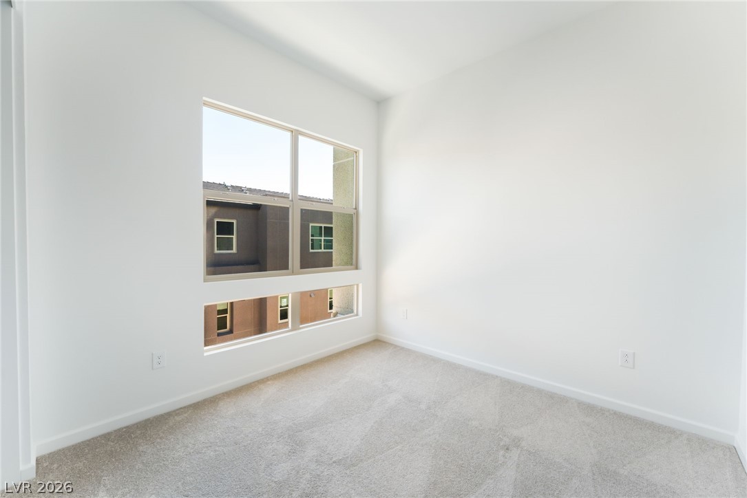 Photo 15 of 22, 643 Talon Ridge Street