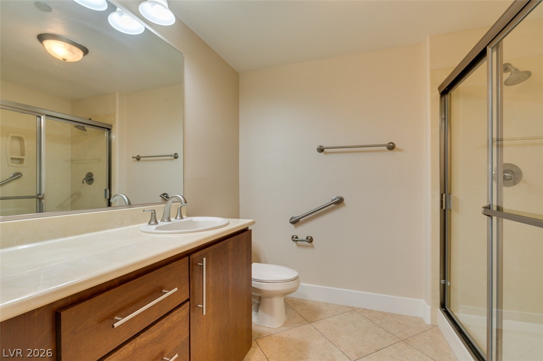 Photo 34 of 43, 2555 Hampton Road #3203