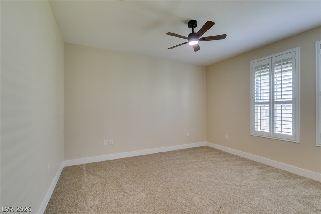 Photo 36 of 43, 2555 Hampton Road #3203