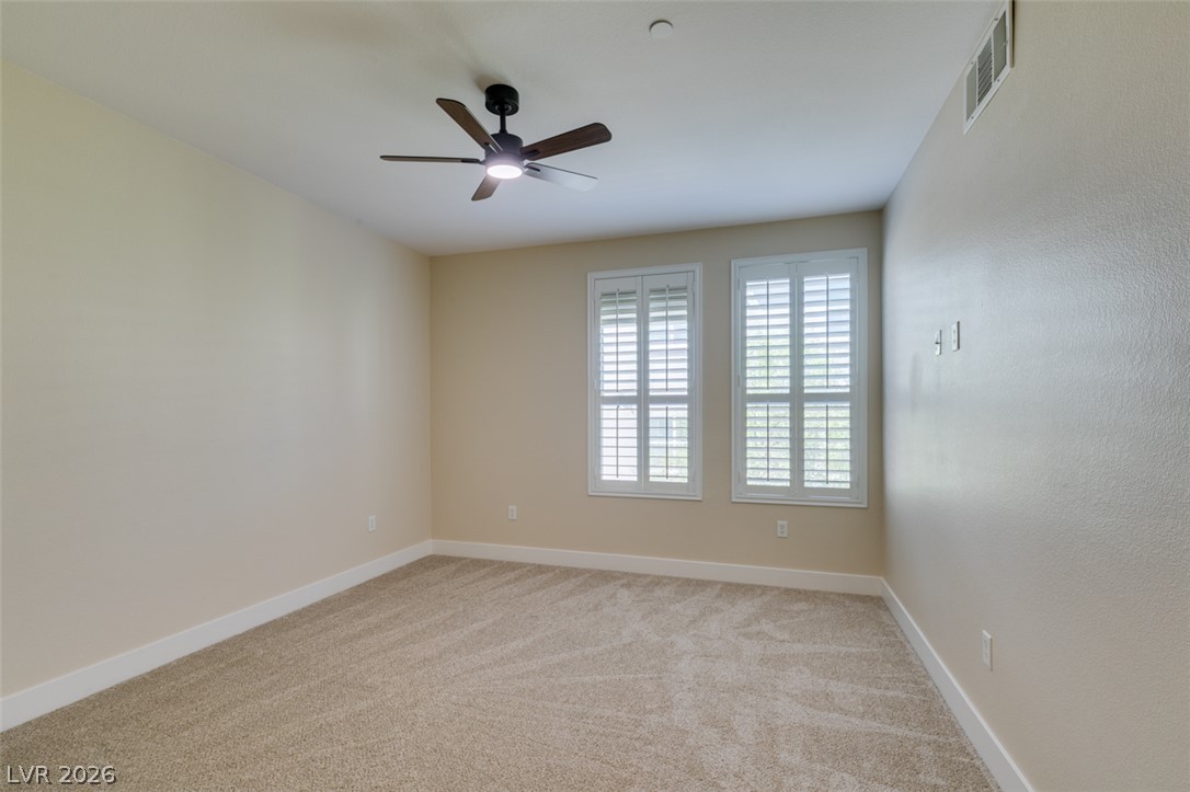 Photo 37 of 43, 2555 Hampton Road #3203