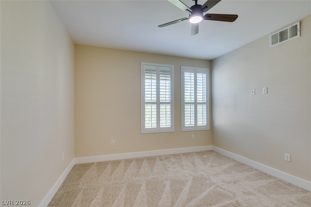 Photo 38 of 43, 2555 Hampton Road #3203