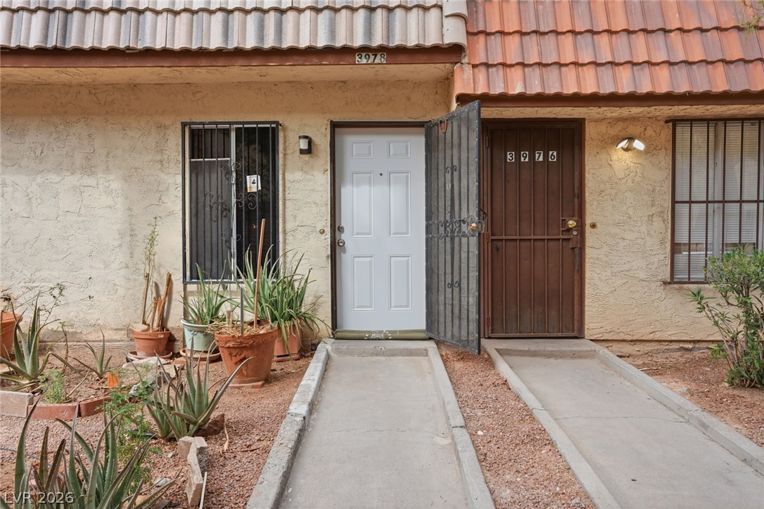Photo 37 of 38, 3978 Voxna Street