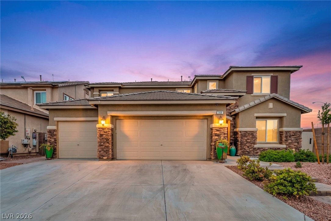 368 Misty Moonlight Street, Henderson 89015