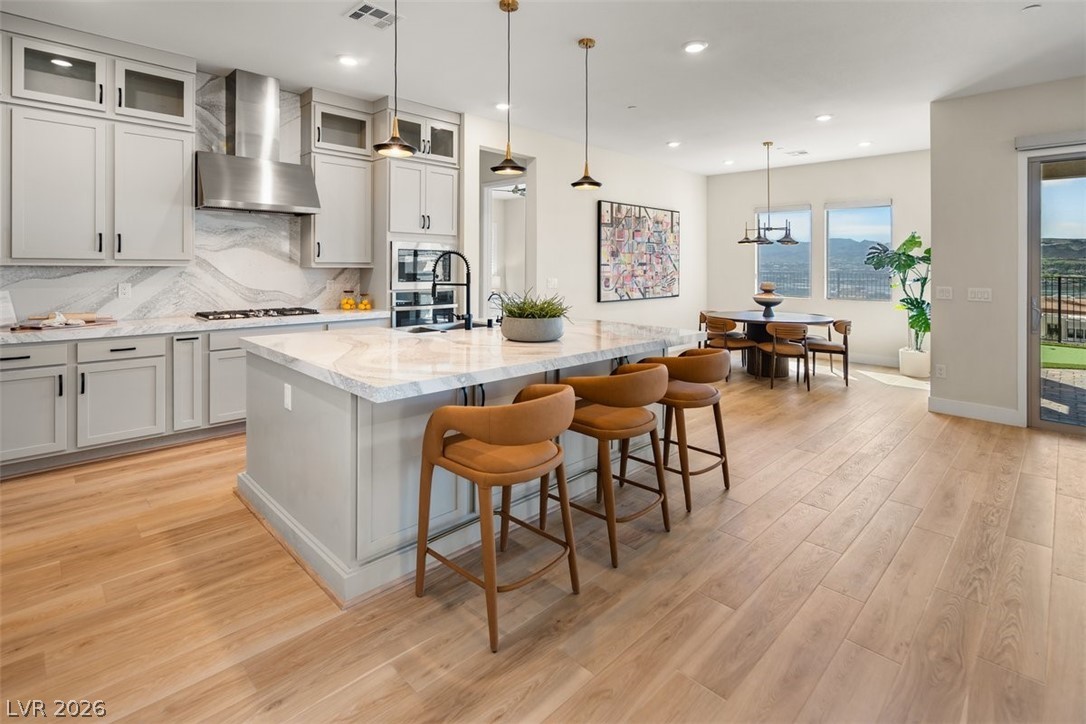 393 Faro Di Portofino Court, Henderson
