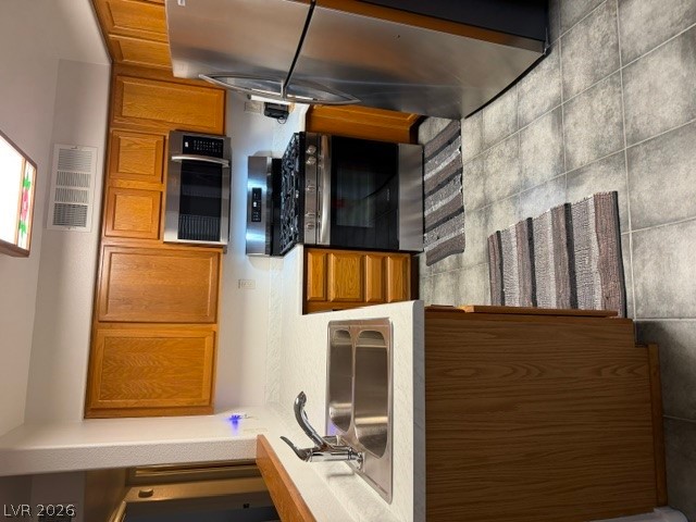 Photo 7 of 21, 3060 Casey Drive #101
