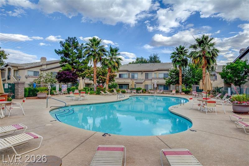Photo 3 of 5710 E Tropicana Boulevard #1137