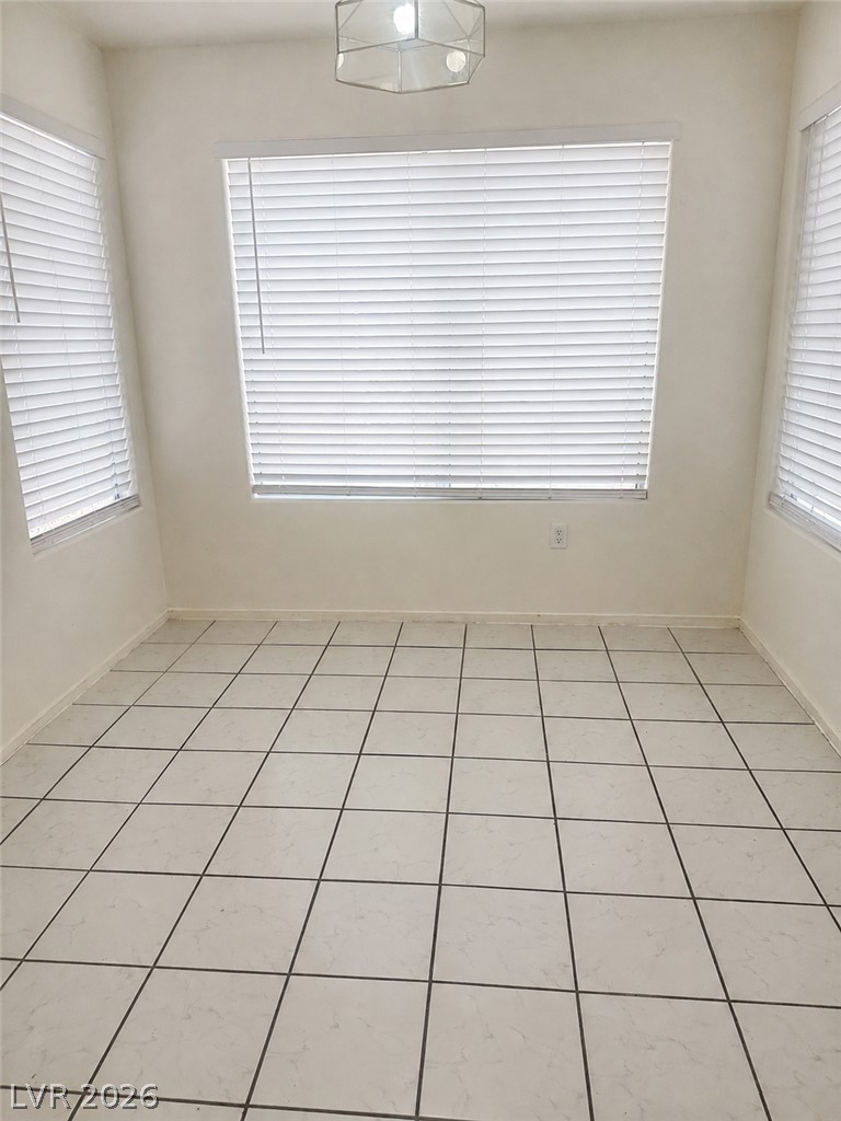 Photo 10 of 12, 5710 E Tropicana Boulevard #1137