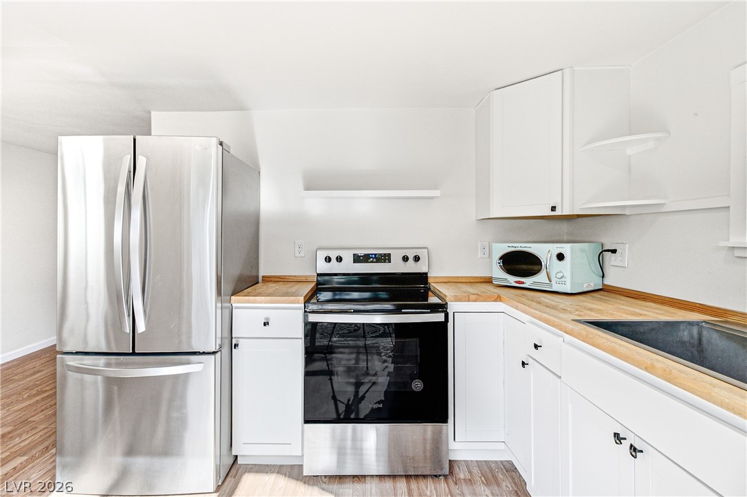 Photo 10 of 33, 636 Avenue C