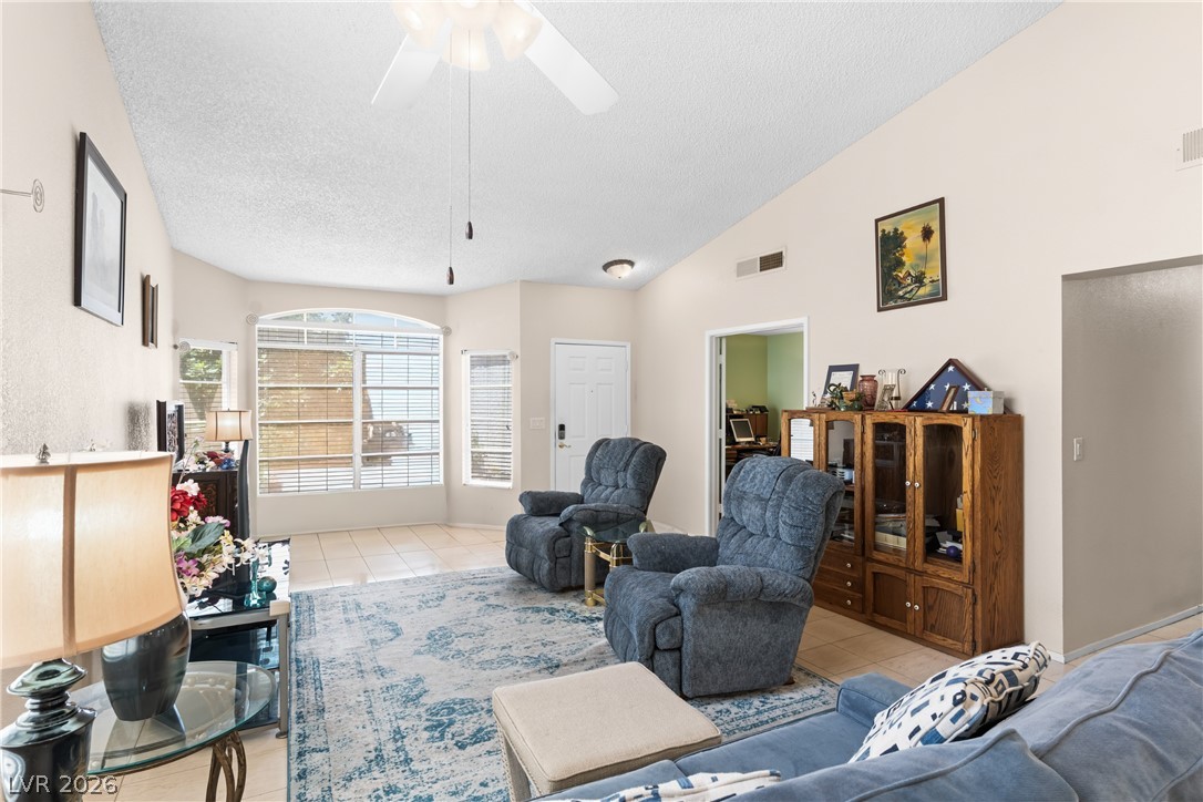 Photo 3 of 6216 Mandarin Drive