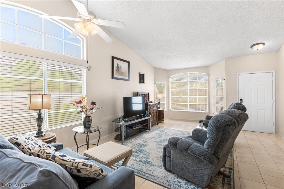 Photo 5 of 6216 Mandarin Drive