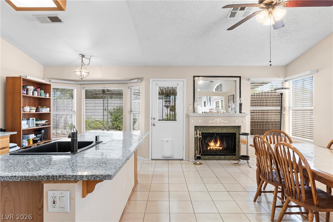 Photo 6 of 28, 6216 Mandarin Drive