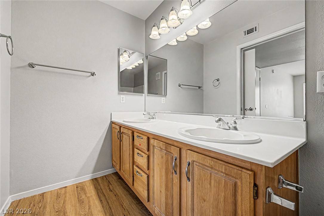 Photo 28 of 32, 5710 E Tropicana Avenue #2135