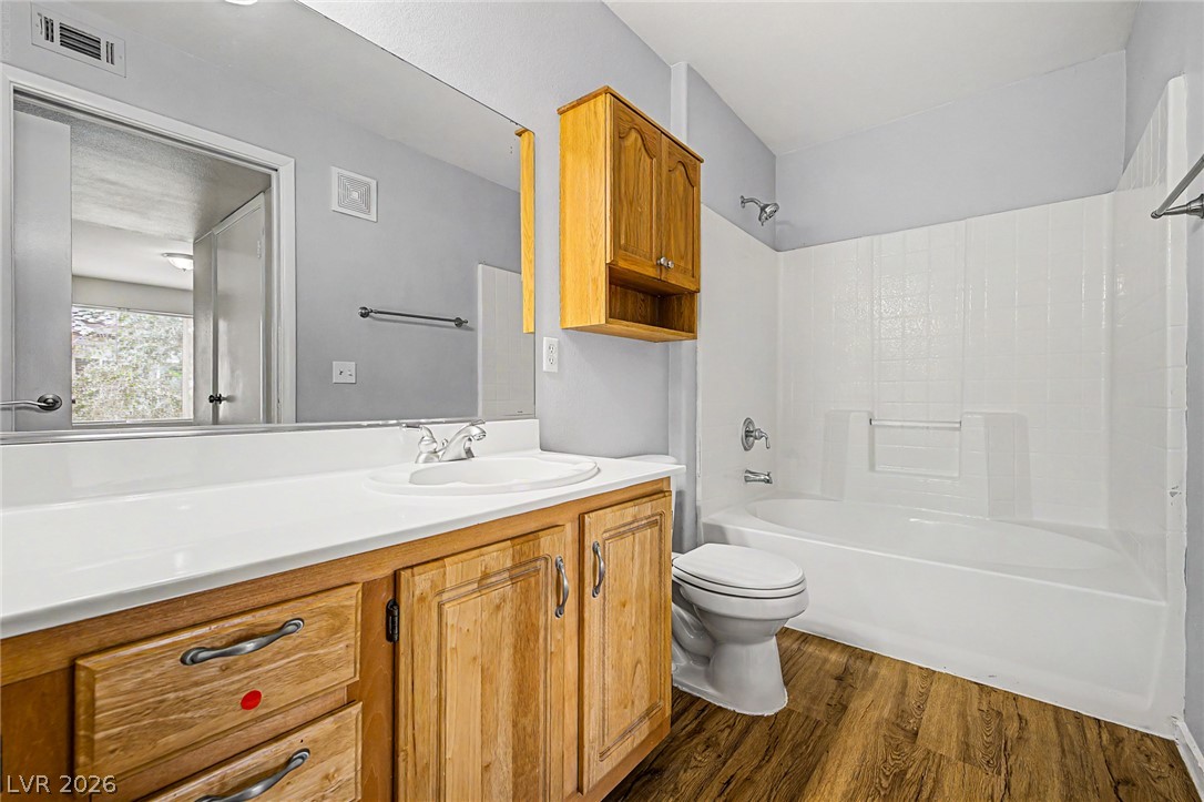 Photo 29 of 32, 5710 E Tropicana Avenue #2135