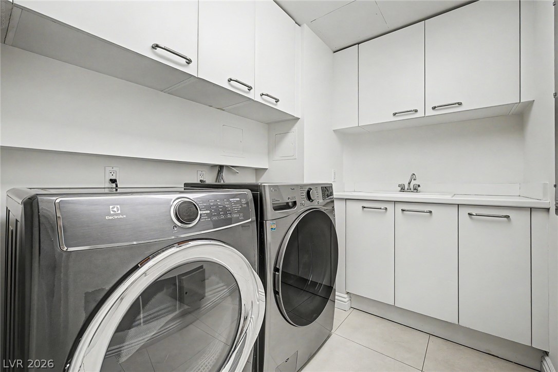 Photo 40 of 58, 2777 Paradise Road #2102
