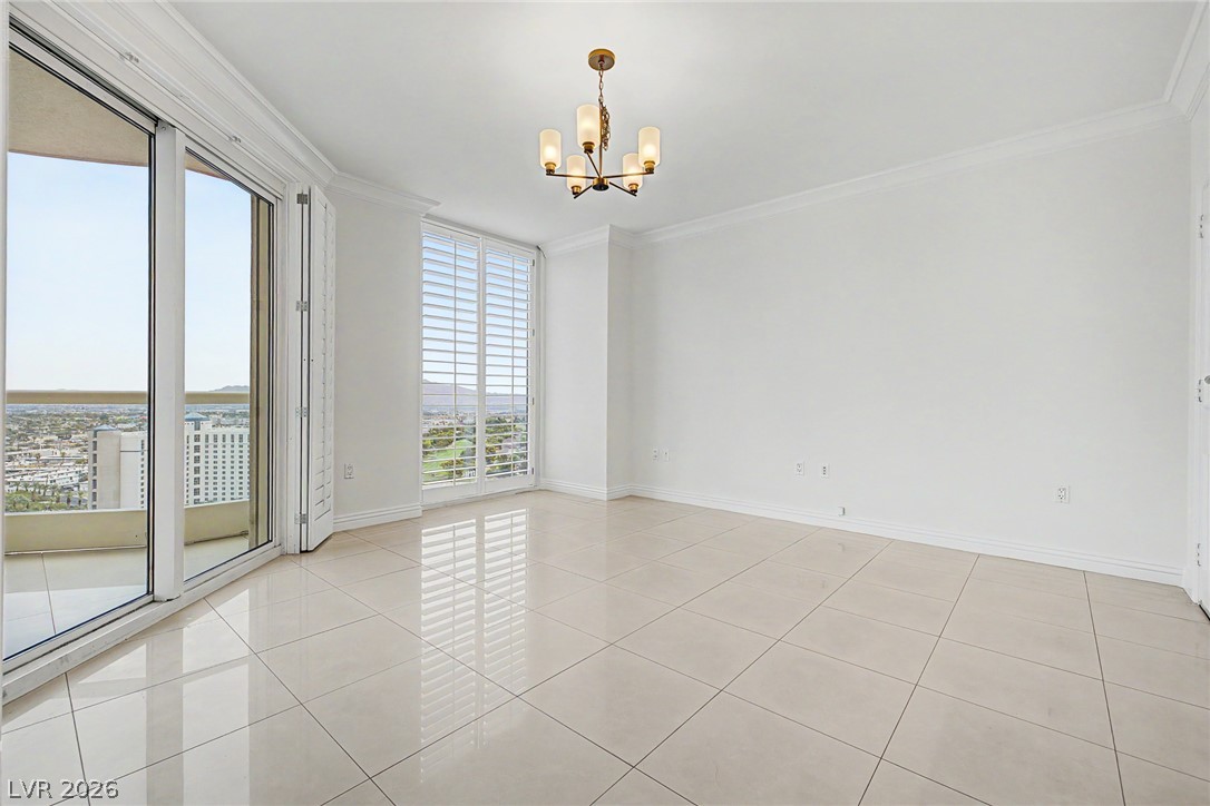 Photo 14 of 58, 2777 Paradise Road #2102
