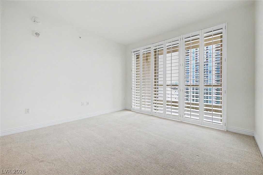 Photo 31 of 58, 2777 Paradise Road #2102