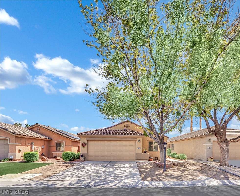 Photo 4 of 5655 Crowbush Cove Place