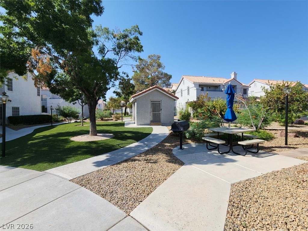 Photo 26 of 28, 5201 S Torrey Pines Drive #1244