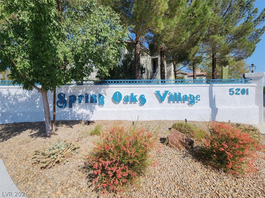 Photo 20 of 28, 5201 S Torrey Pines Drive #1244