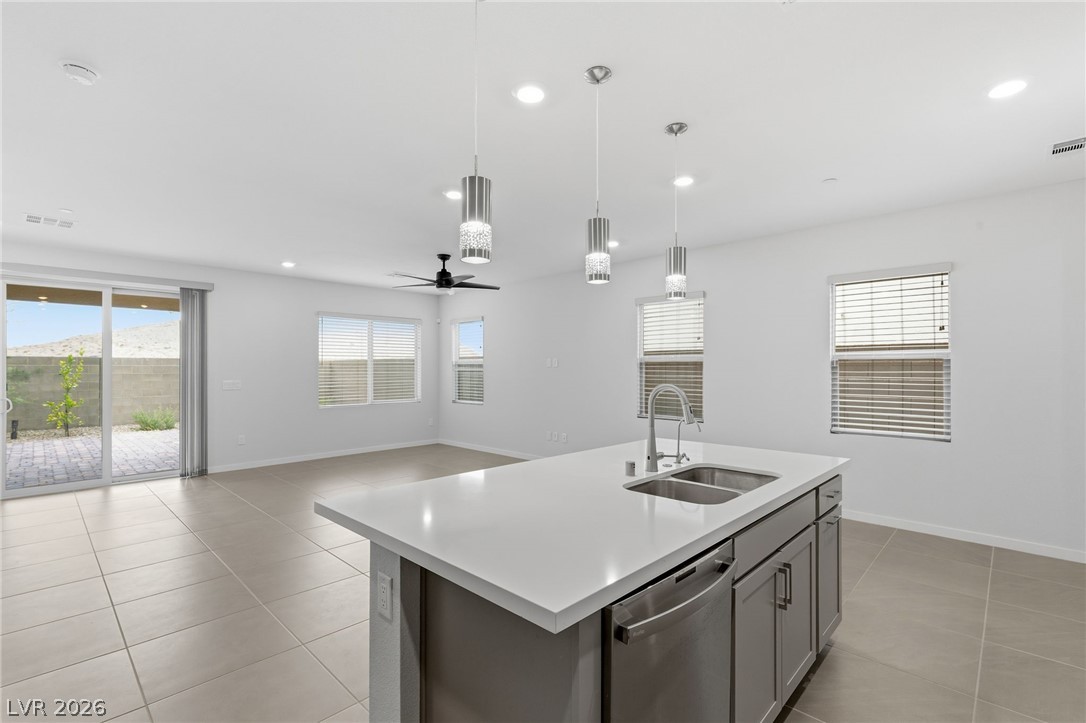 Photo 10 of 42, 11576 Desert Hollow Avenue