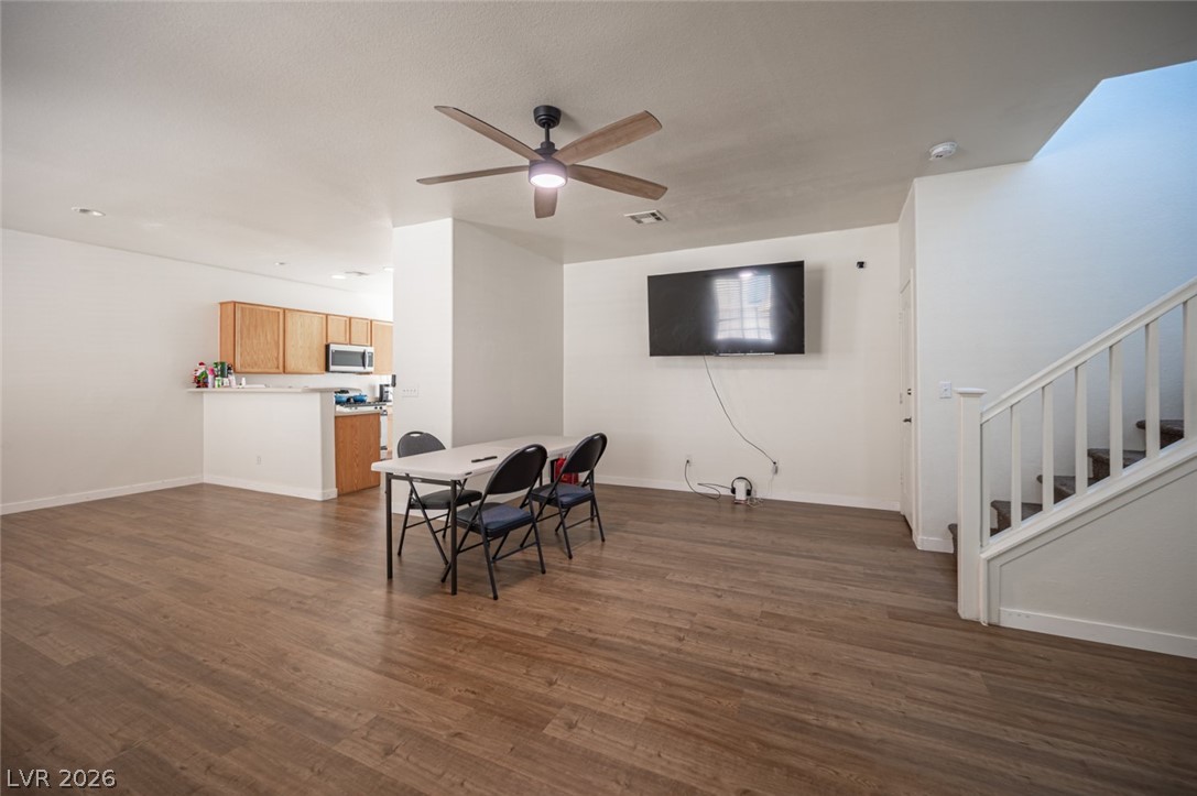 Photo 9 of 45, 9830 Hanover Grove Avenue