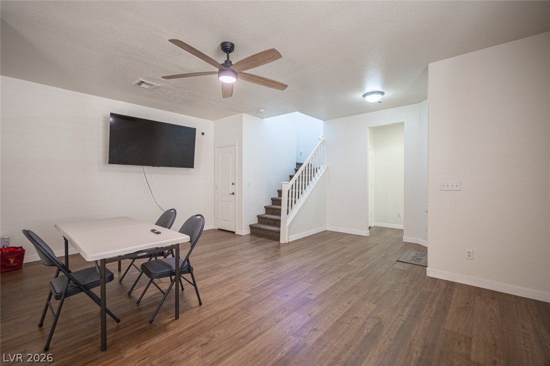 Photo 7 of 45, 9830 Hanover Grove Avenue
