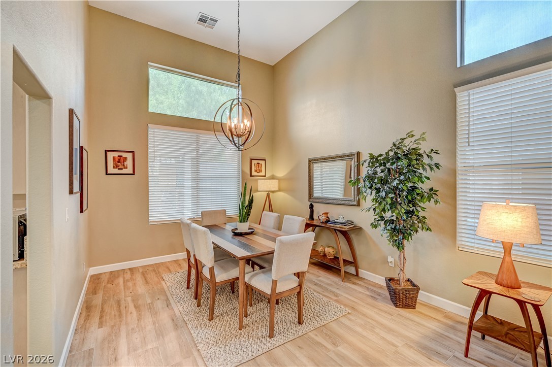 Photo 7 of 38, 4702 Grand Ridge Court