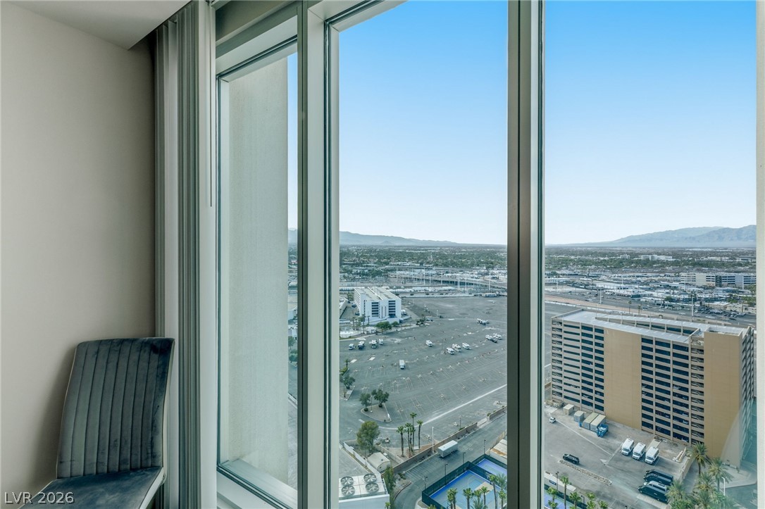 Photo 34 of 40, 2700 Las Vegas Boulevard #2303