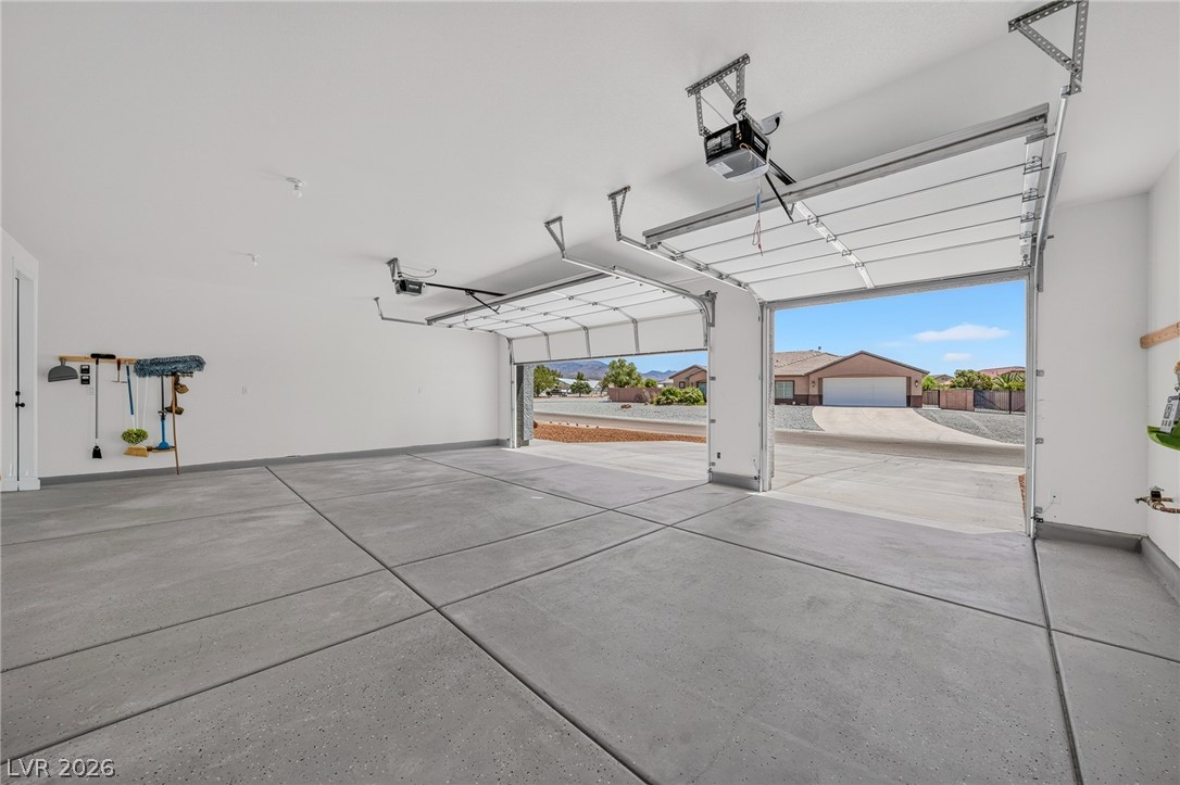Photo 46 of 55, 6930 Sandpebble Street
