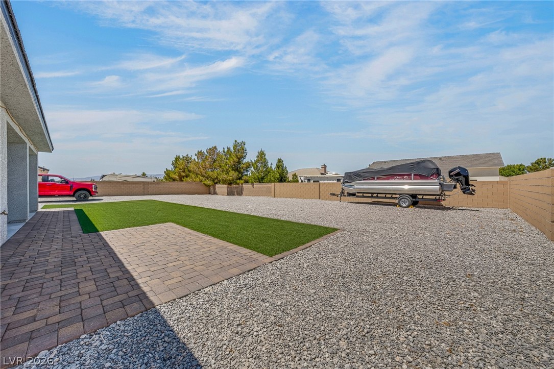 Photo 44 of 55, 6930 Sandpebble Street