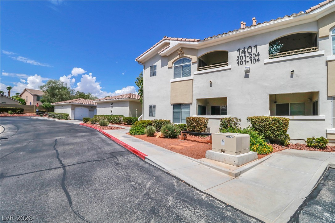 1401 Red Crest Lane #201, Las Vegas