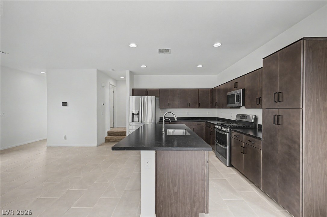 Photo 13 of 35, 3405 Cromford Drive