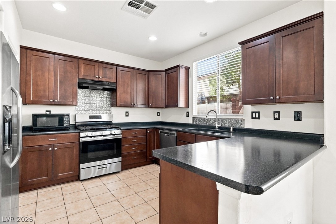 Photo 9 of 32, 5432 W Pipers Meadow Court