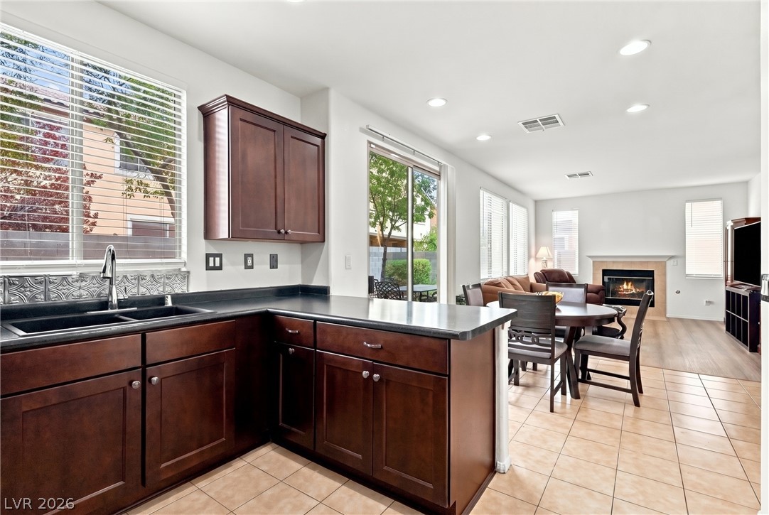 Photo 11 of 32, 5432 W Pipers Meadow Court