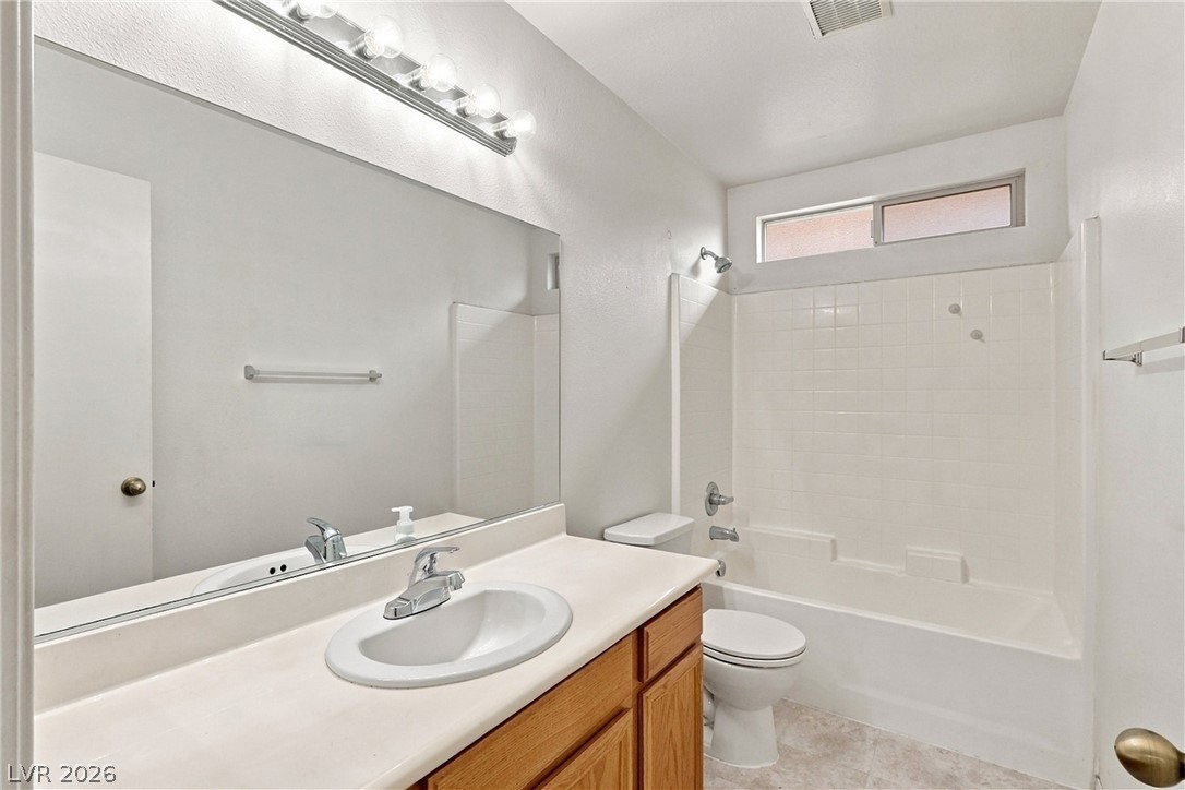 Photo 21 of 32, 5432 W Pipers Meadow Court