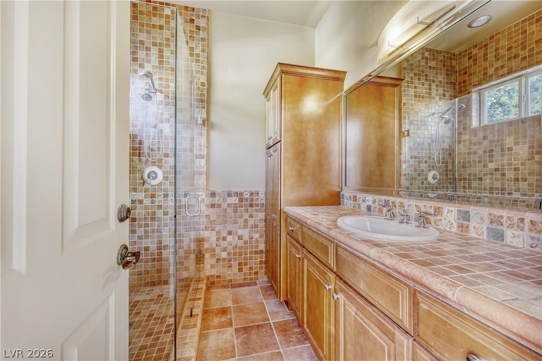 Photo 20 of 84, 2291 Candlestick Avenue
