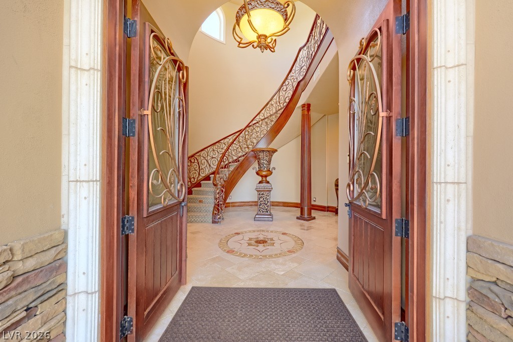 Photo 4 of 2291 Candlestick Avenue