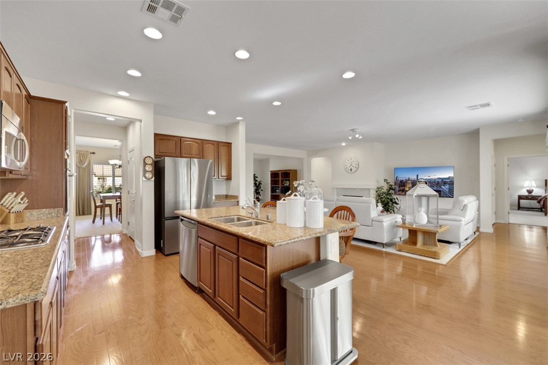 Photo 15 of 49, 2211 Cordaville Drive