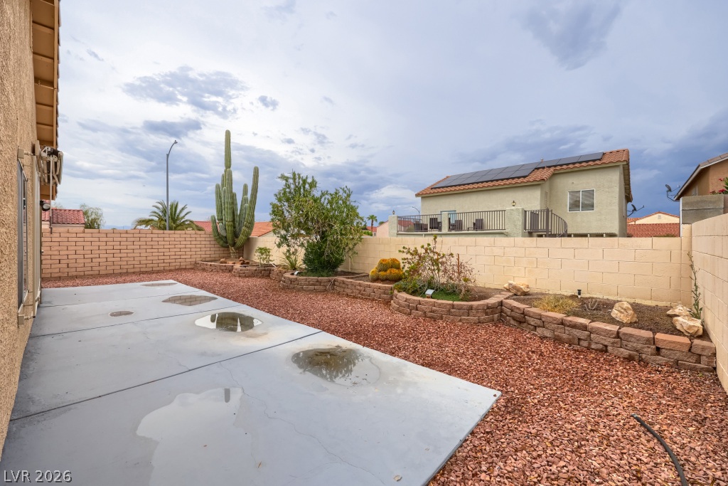 Photo 36 of 39, 976 Skyforest Drive