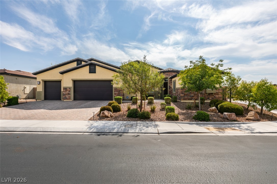 7012 Arabian Ridge Street, Las Vegas 89131