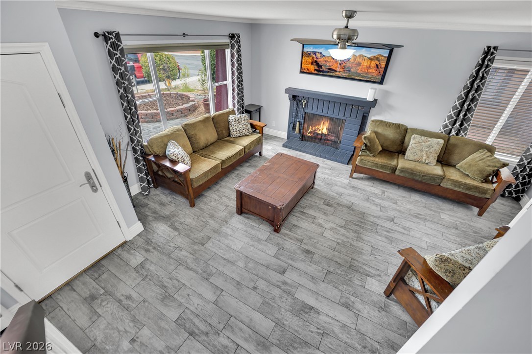 Photo 7 of 60, 4823 Castle Rock Court