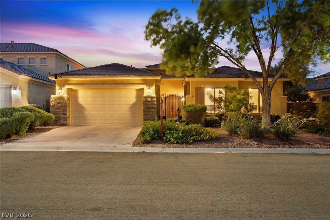5016 Danube Avenue, Las Vegas 89141