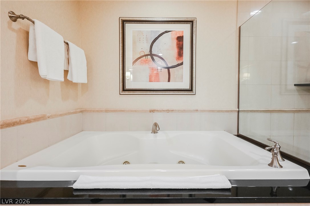 Photo 32 of 43, 145 HARMON Avenue #1021
