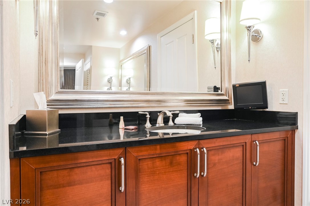 Photo 36 of 43, 145 HARMON Avenue #1021