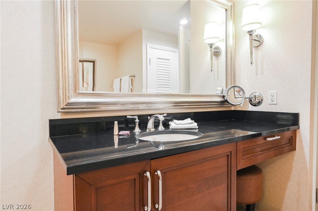 Photo 39 of 43, 145 HARMON Avenue #1021
