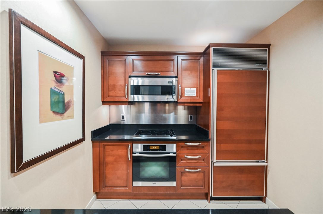 Photo 4 of 145 HARMON Avenue #1021