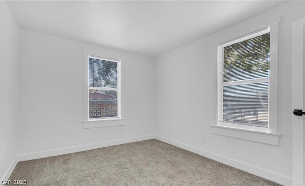 Photo 7 of 11, 3049 Cedar Street