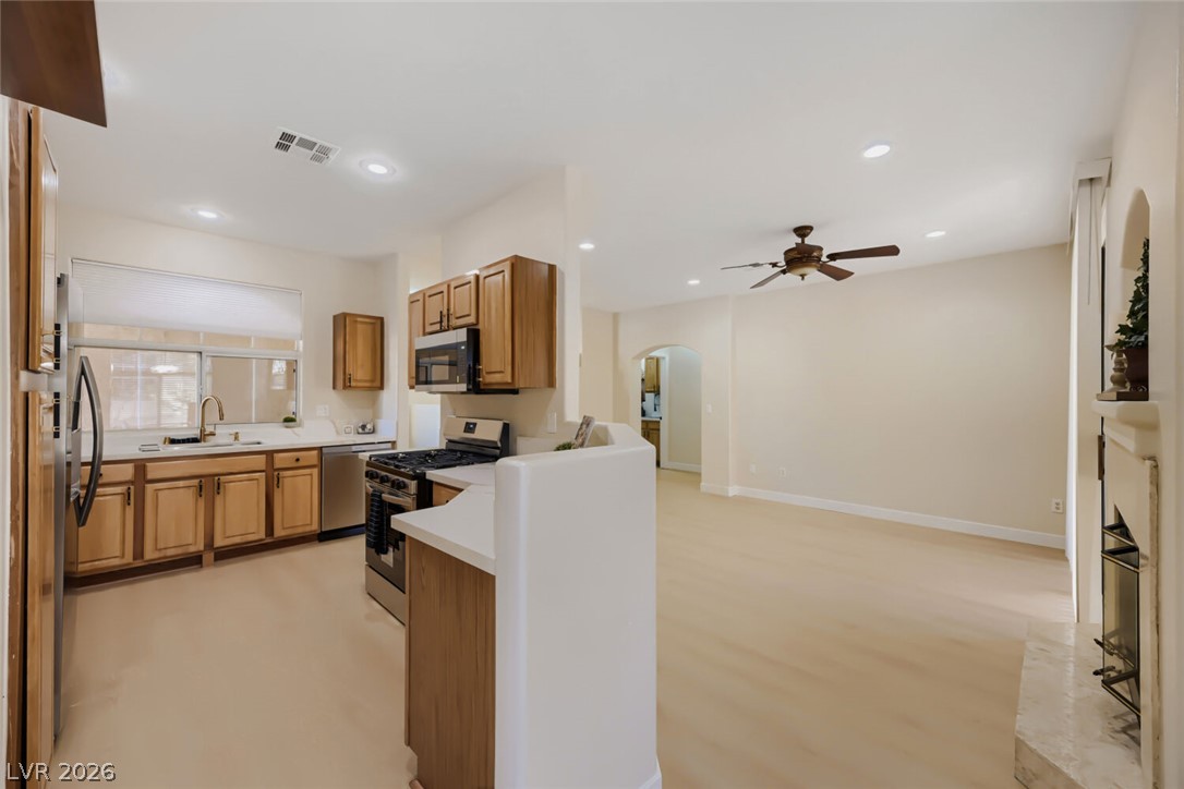 Photo 17 of 57, 3555 Meridale Drive #2160