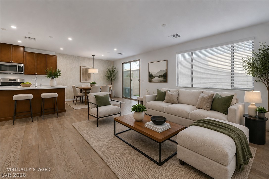Photo 6 of 35, 2540 Catallo Street