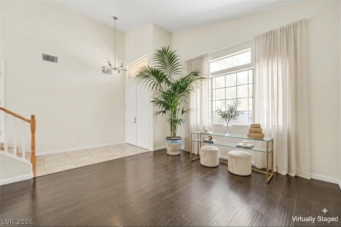 Photo 5 of 10501 Pacific Palisades Avenue